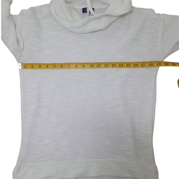 Jones New York Signature White Cowl Neck Hi Low Tunic Sweater Size Large - Picture 8 of 14